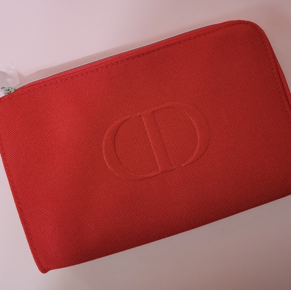 Christian Dior Red Make Up Pouch❤ - Picture 2 of 9